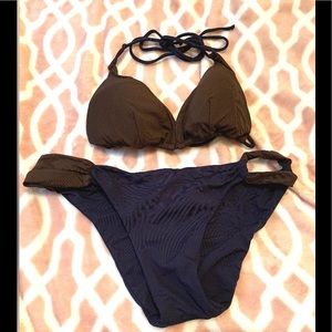 Henry Cotton on the beach string bikini